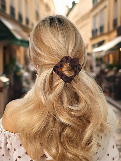 Flat-Lay Hair Clip - Matte Deep Tortoiseshell