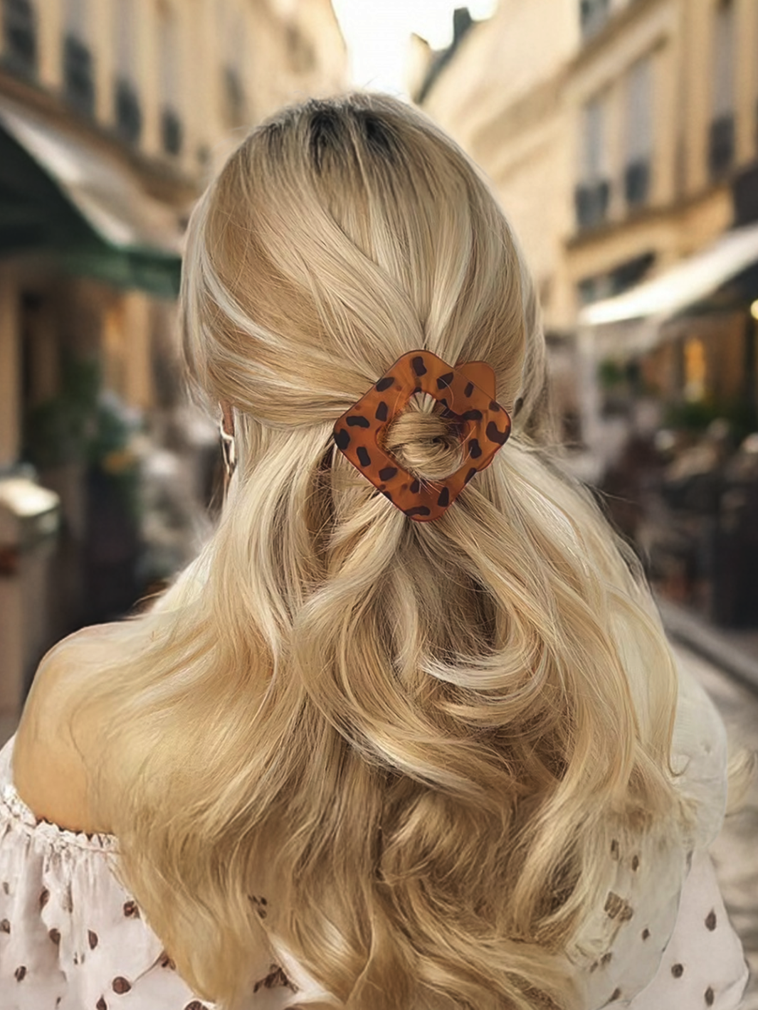 Flat-Lay Hair Clip - Matte Light Tortoiseshell