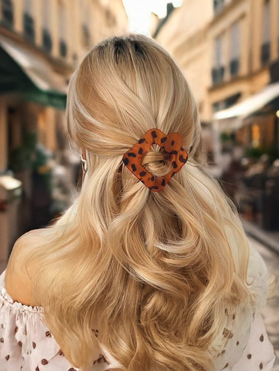 Flat-Lay Hair Clip - Matte Light Tortoiseshell